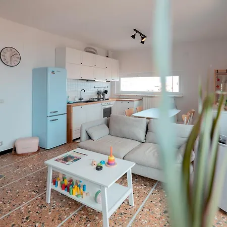 Babyaccomodation Family Heaven Lägenhet Pietra Ligure